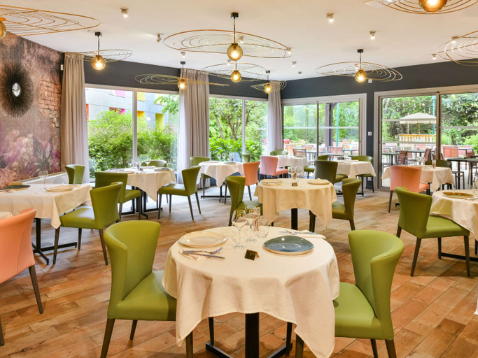 Food & Drinks 2, Mercure Bourg en Bresse Hotel, Ain