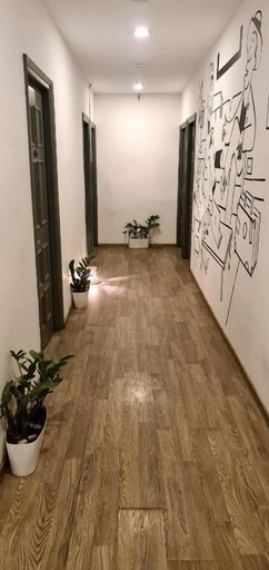 Others 5, The Onyx, Nagpur