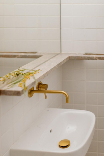 Bathroom 2, THE MODERNIST, Architecture experience, Faro
