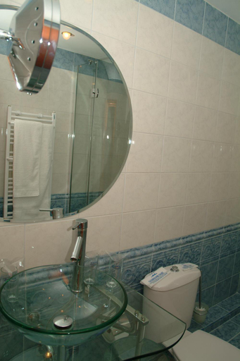 Bathroom 3, Hotel Dobrudja, Dobrich-selska