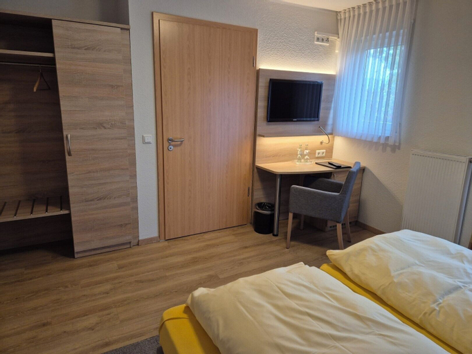 Bedroom 9