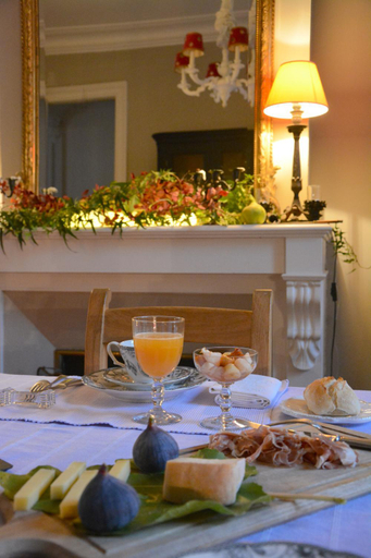 Food & Drinks 5, la maison, chambre d'hotes de charme et atelier d'artiste, Libourne saint Emilion, Gironde