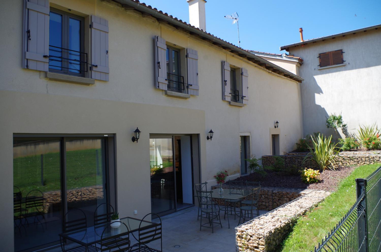 Exterior & Views 1, Domaine Joseph Lafarge Wine Resort - Lady's House - La maison d'Henriette, Saône-et-Loire