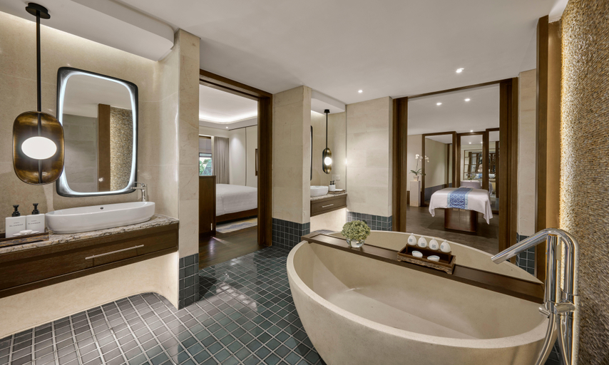 Bathroom 17