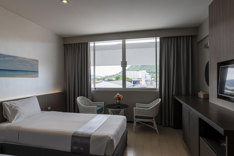 Bedroom 16
