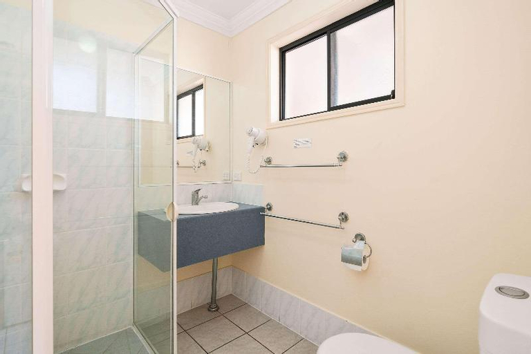 Bathroom 3