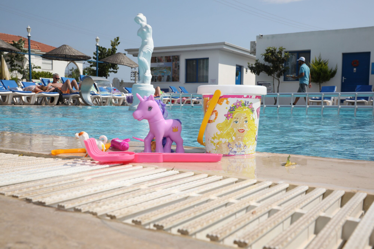 Sport & Beauty 5, Mavi Restaurant & Apartments 2, Didim