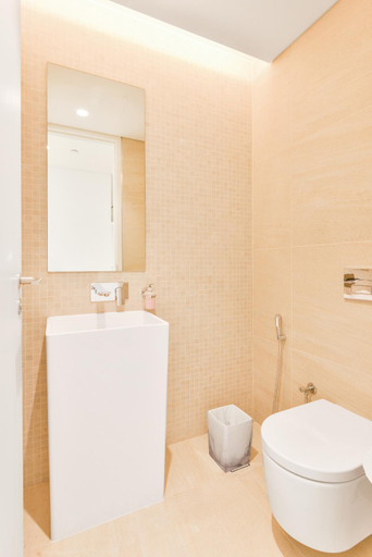 Bathroom 5, Posh 2 BR Oceanfront Apt ♥ of Bluewaters Island, Dubai