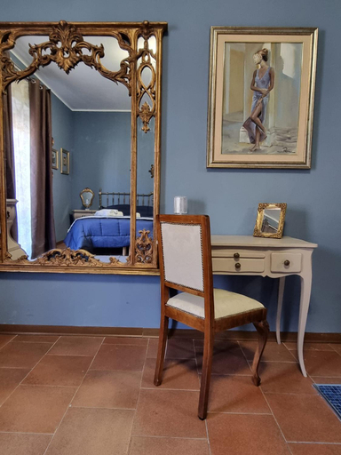 Facilities 3, VintageCo. Apartments, Catania