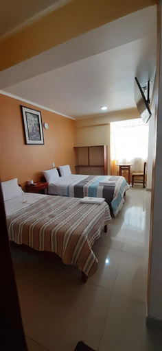 Others 3, Hostal Capac, Huamanga
