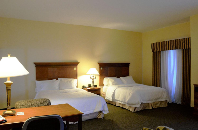 Bedroom, Hampton Inn & Suites Birmingham-Pelham (I-65), Shelby