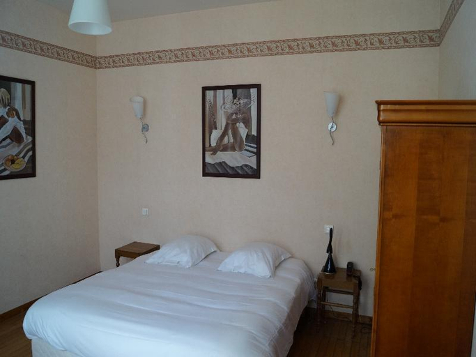 Bedroom 12