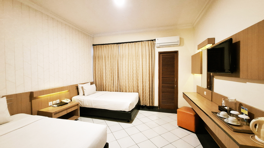 Bedroom 8