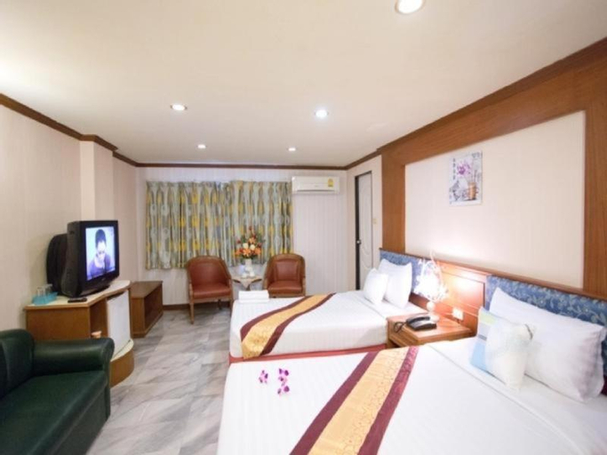 Bedroom 16