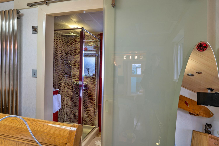 Shower 4, Finest Retreats - Treknow Summerhut, Cornwall