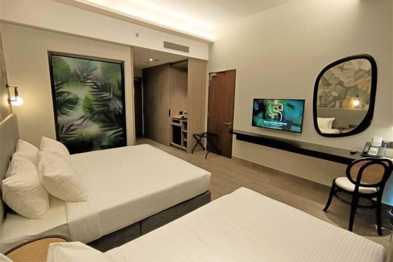 Bedroom 21