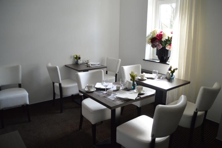 Food & Drinks 5, Hotel Garni Villa Arrisja, Gorssel