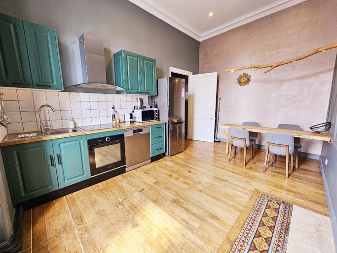 Dining Room 6