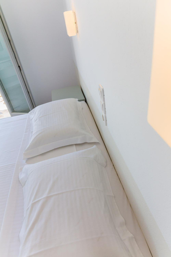 Bedroom 2, Roses Beach, South Aegean