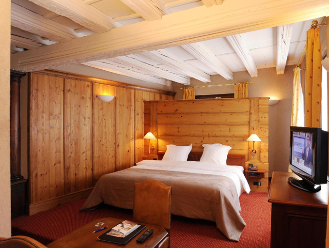 Bedroom 2, Hotel de l'Europe by HappyCulture, Bas-Rhin