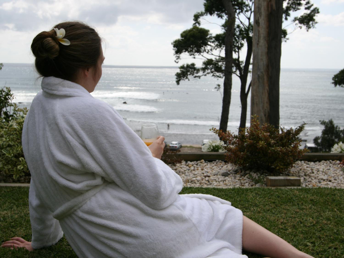 Others 3, Mollymook Beach Waterfront, Shoalhaven - Pt B