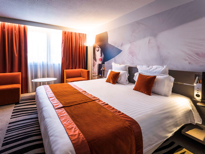 Bedroom 3, Novotel Orléans St Jean de Braye, Loiret