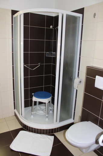 Bathroom 2, Penzion Jecminek, Ústí nad Orlicí