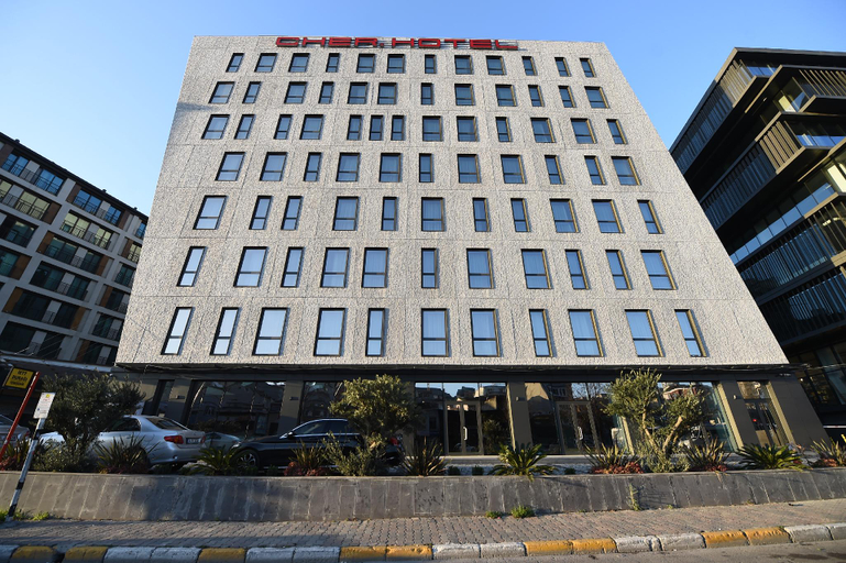 Others 3, Cher Otel, Beyoğlu