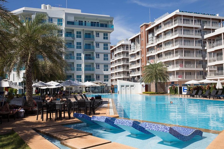 Grandblue Condominium 504, Klaeng