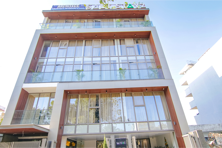Saltstayz Select - Unitech Cyber Park, Gurgaon