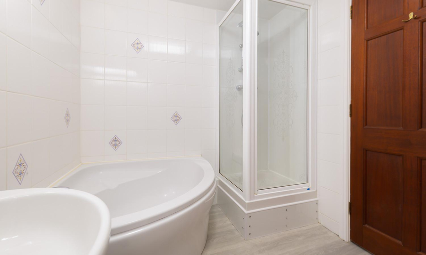 Bathroom 3, High Lake, Cumbria