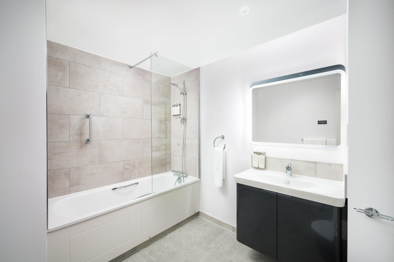 Bathroom 5, voco St. John's Solihull By IHG, Solihull