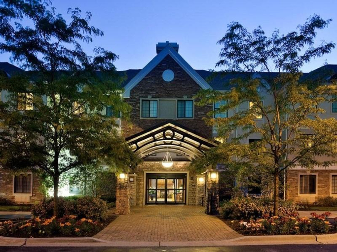 Exterior 17