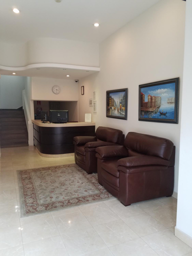 Others, Hotel Quinta, Tijuana