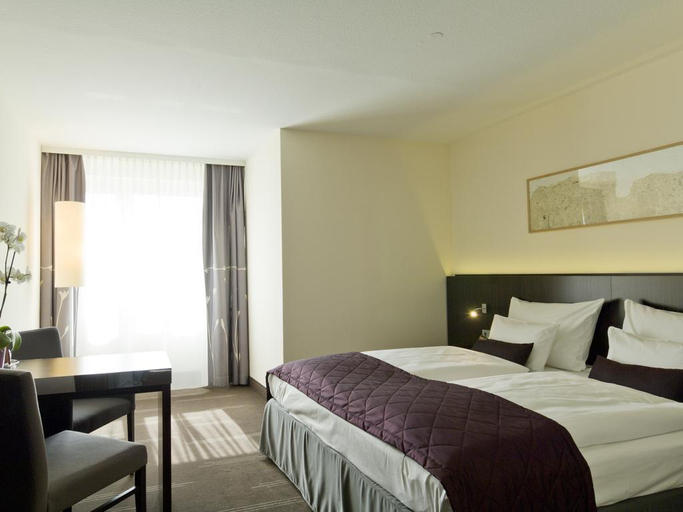 Others 5, Hotel Europa Munich, München