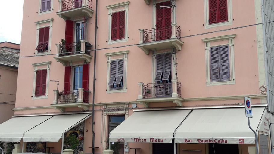 Exterior & Views 1, Residenza Lux fronte mare, Savona