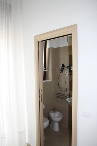 Bathroom 2, B&B Stelle Della Daunia, Foggia