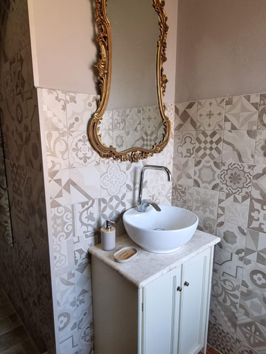 Bathroom 4, VintageCo. Apartments, Catania
