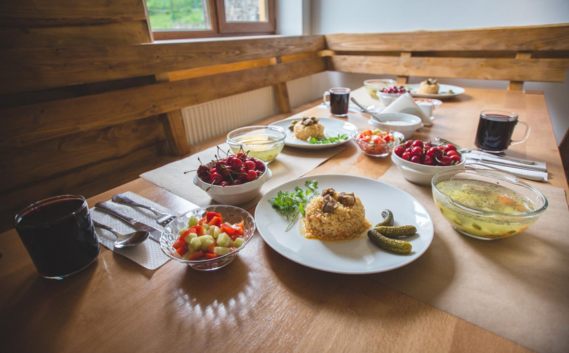 Food & Drinks, Vovk Gasthaus, Mukachivs'kyi