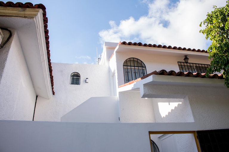 Entrance, Villa Lupita, José Azueta