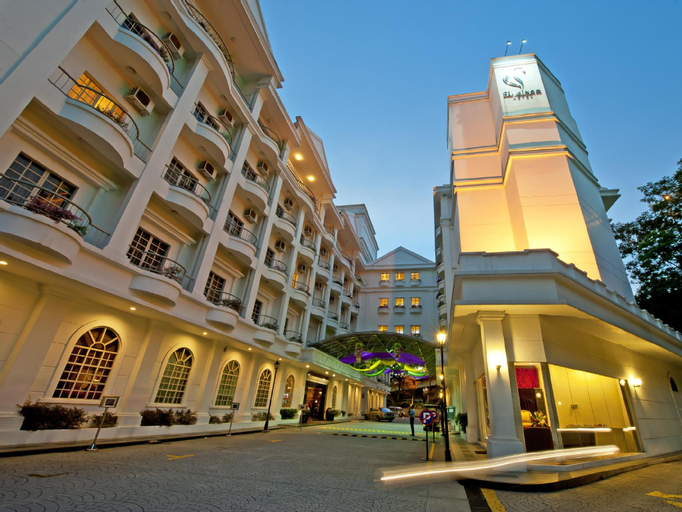Exterior 16