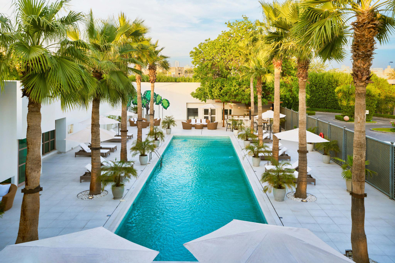 Swimming Pool 8