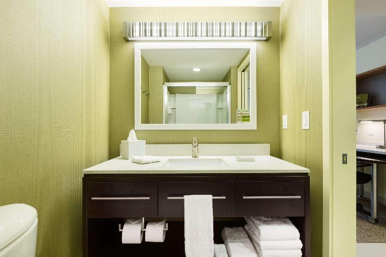 Bathroom 9