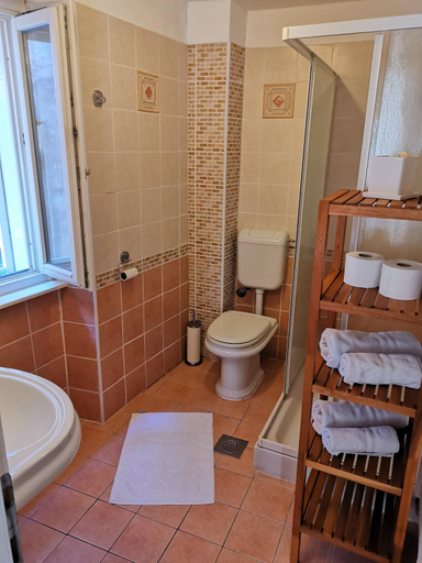 Bathroom 3, Apartments Bevk Piran, Piran