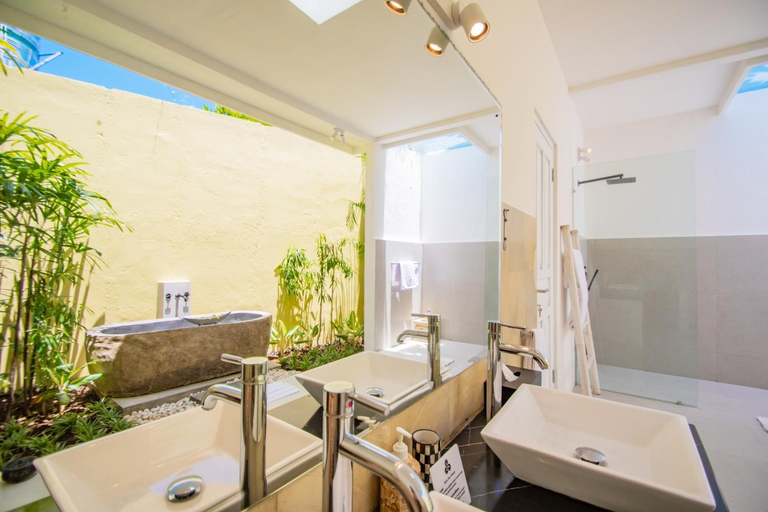 Bathroom 2, Villa Sitara, Badung