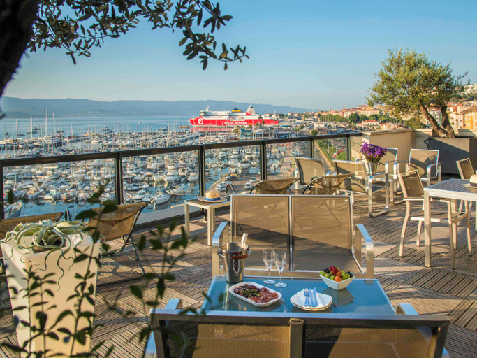 Food & Drinks 5, Mercure Ajaccio Hotel, Corse-du-Sud