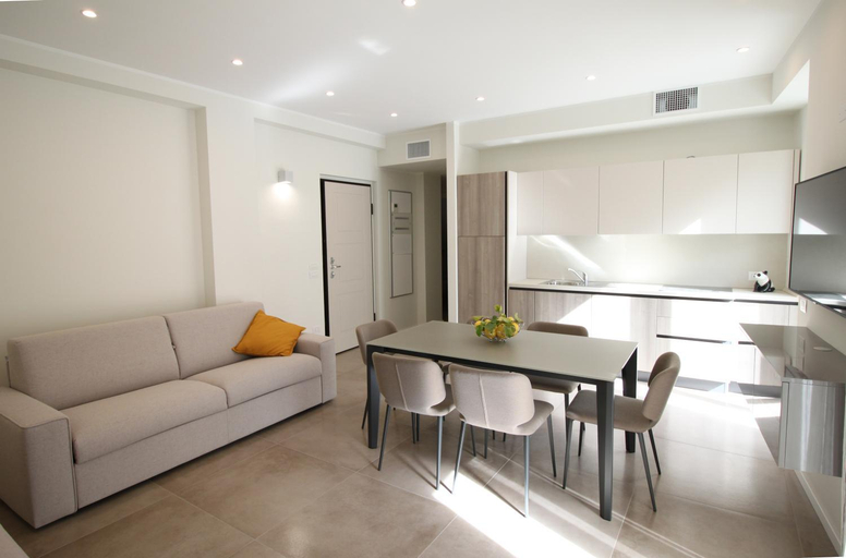 Others 3, Casa Vacanze Residence Ideale Suites and Apartments, Savona