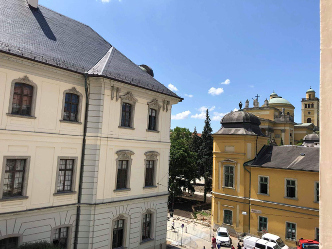 Palace - Belvarosi Apartman Eger, Eger