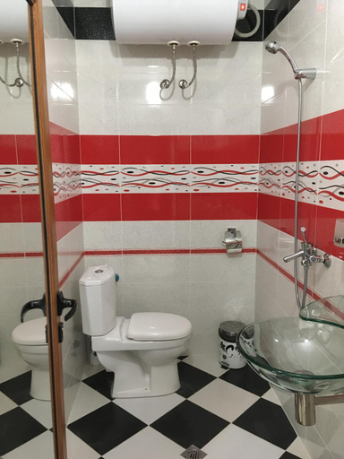 Bathroom, Старата Тонина къща, Bansko