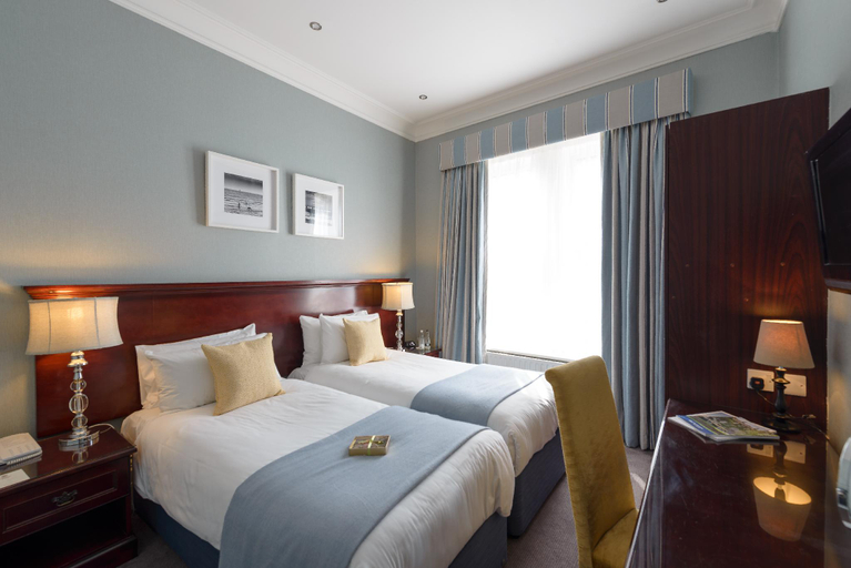Bedroom 21